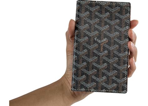 goyard black passport holder|goyard passport holder price.